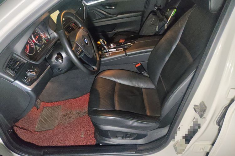 Used BMW 5 Series 2013 520Li Elegant Edition
