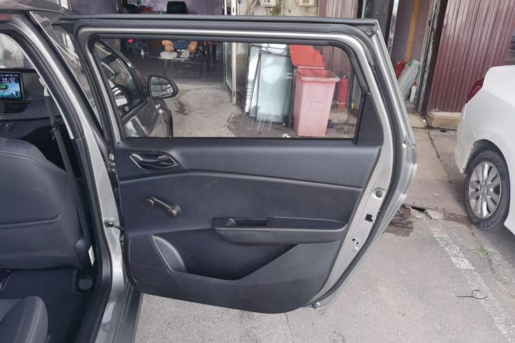 Used Baojun 310W 2020 1.5L Automatic Enjoyment Version China VI Emission Standard