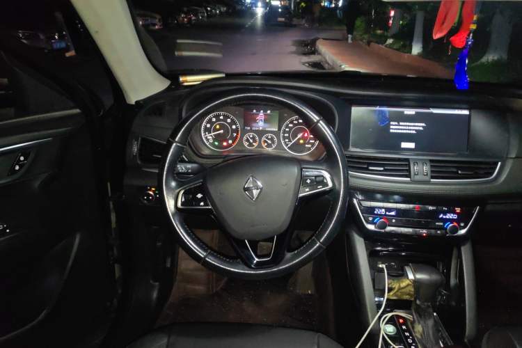 Used BORGWARD BX7 2016 28T Four-wheel Drive Luxury Edition 5 Seats