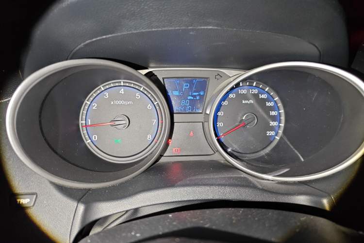 Used Hyundai ix35 2013 2.0L Automatic Two-Wheel Drive Smart GLS China IV Standard
