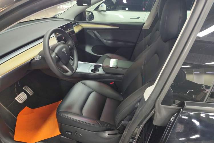 Used Tesla Model Y 2022 Performance High-Performance All-Wheel-Drive Version