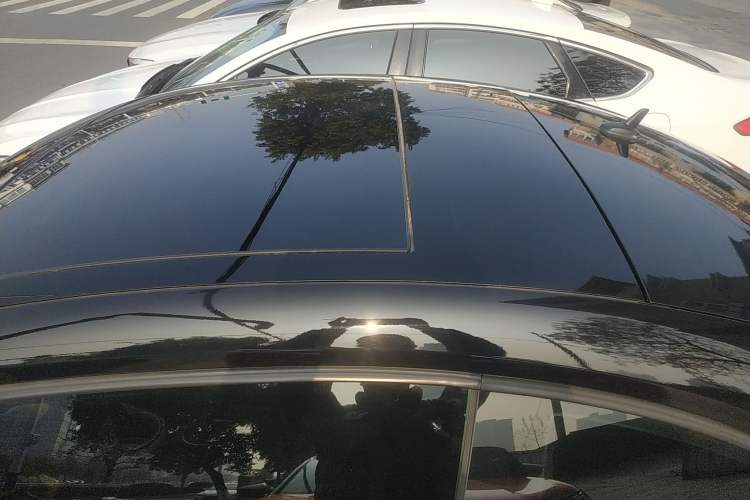 Used Volkswagen Beetle 2018 180TSI Joyful Orange Edition
