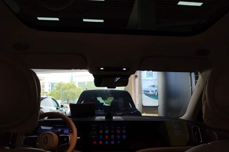 Used Hima AITO M9 2024 Range-Extended Ultra Version 52 kWh 6-Seater Model Headliner