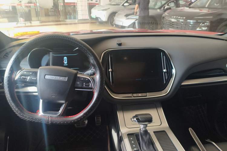 Used JETOUR X70 Coupe 2020 1.6T DCT Cool 5-Seater Center Console