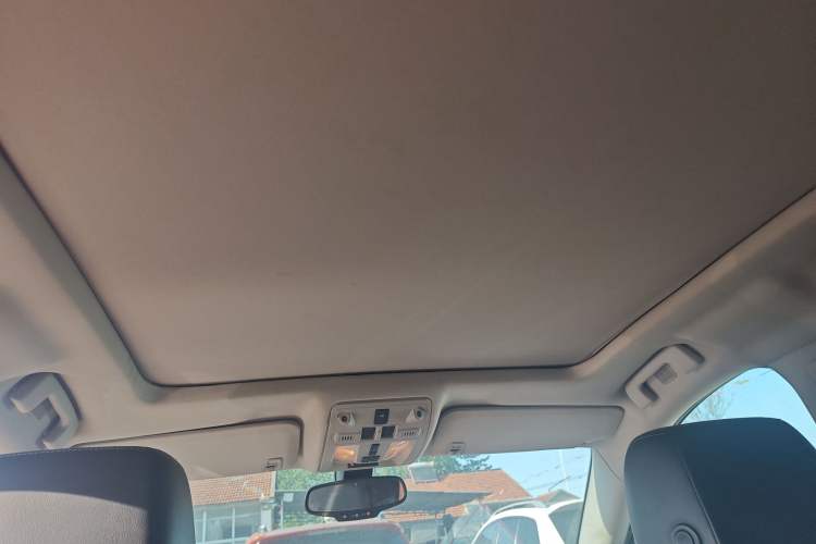 Used Cadillac SRX 2014 3.0L Elite Model Headliner