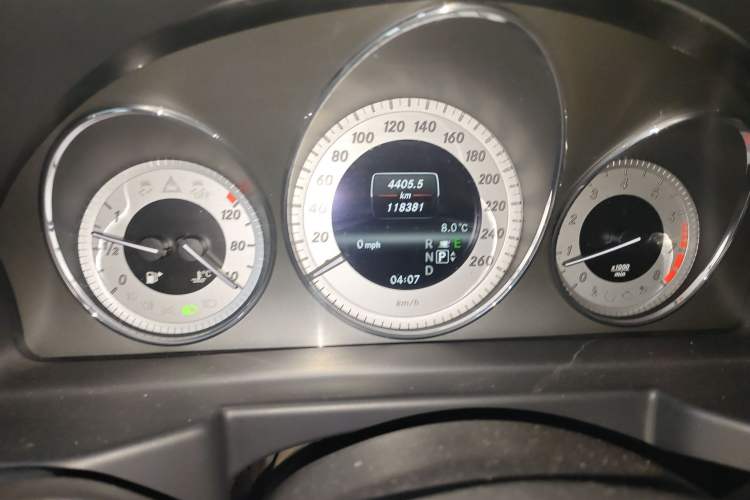 Used Mercedes-Benz GLK-Class 2013 GLK 300 4MATIC Fashion Model