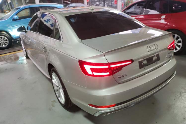 Used Audi A4L 2019 45 TFSI quattro Individual Sport Edition China VI