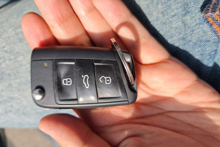 Used Volkswagen Lavida 2023 New Sharp 1.5L Automatic Excellent New Edition Vehicle Key