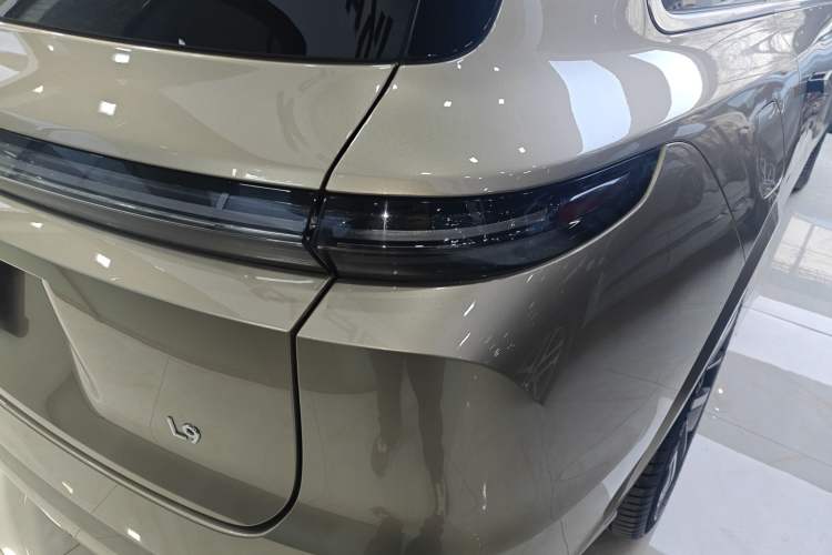 Used Li Auto L9 2024 Ultra Model Exterior 6