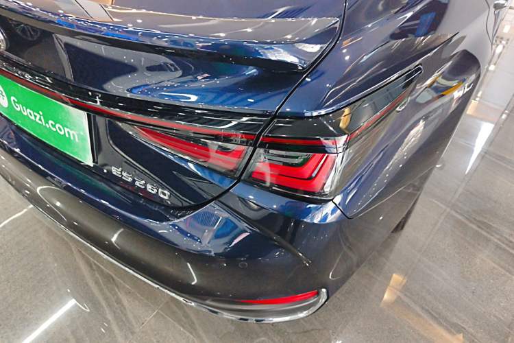 Used Lexus ES 2025 200 Premium Edition