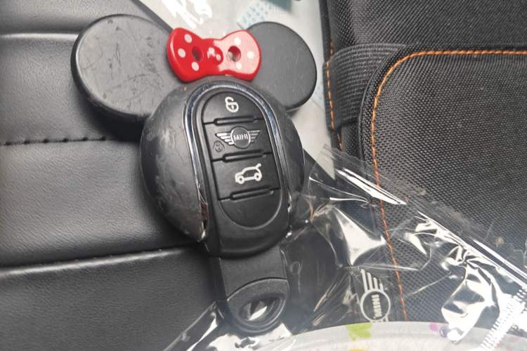 Used MINI MINI 2022 2.0T COOPER S Artist