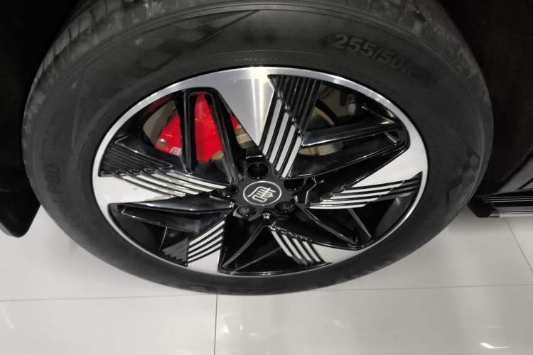 Used BYD Tang New Energy 2023 DM-i Champion Edition 112KM Prestige Model