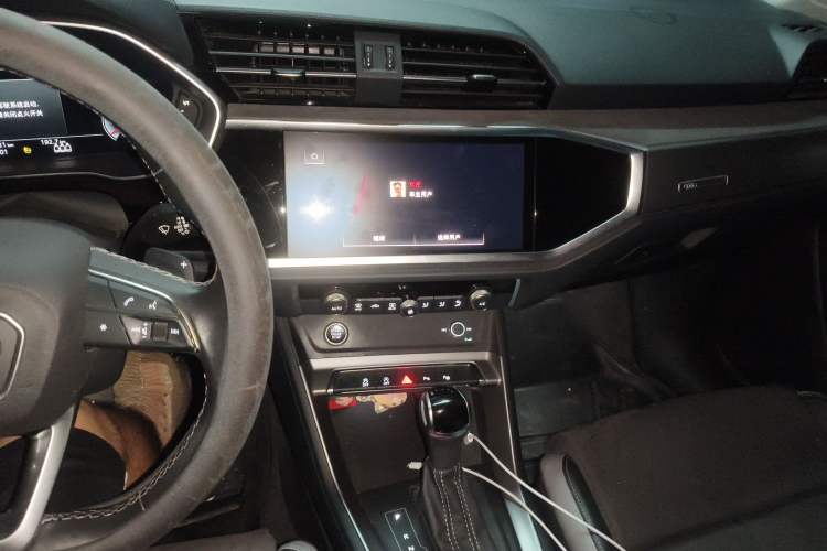 Used Audi Q3 2023 35 TFSI Fashion Dynamic Model (1.4T)
