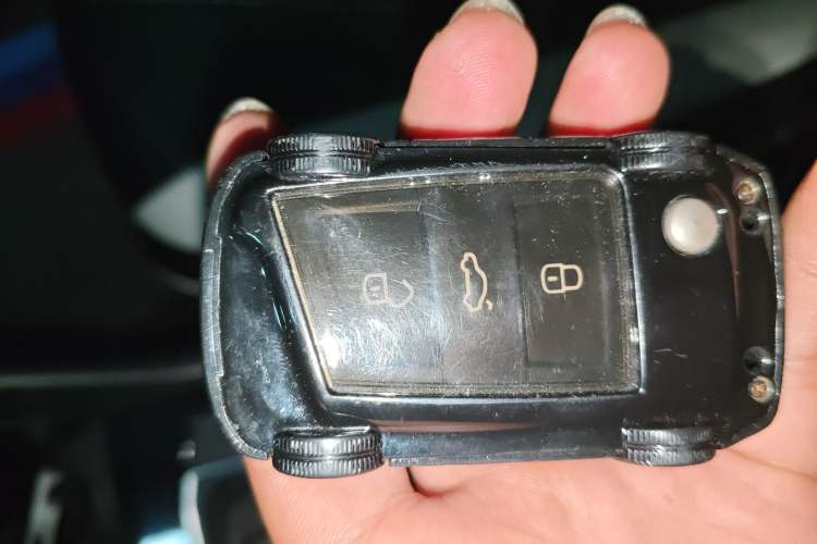 Used Volkswagen Tiguan L 2022 330TSI Automatic Two-Wheel Drive R-Line Flagship Edition Vehicle Key