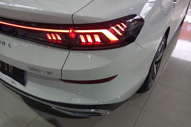 Used Volkswagen Lamando 2023 Lavida L 280TSI DSG Cool & Spicy Edition