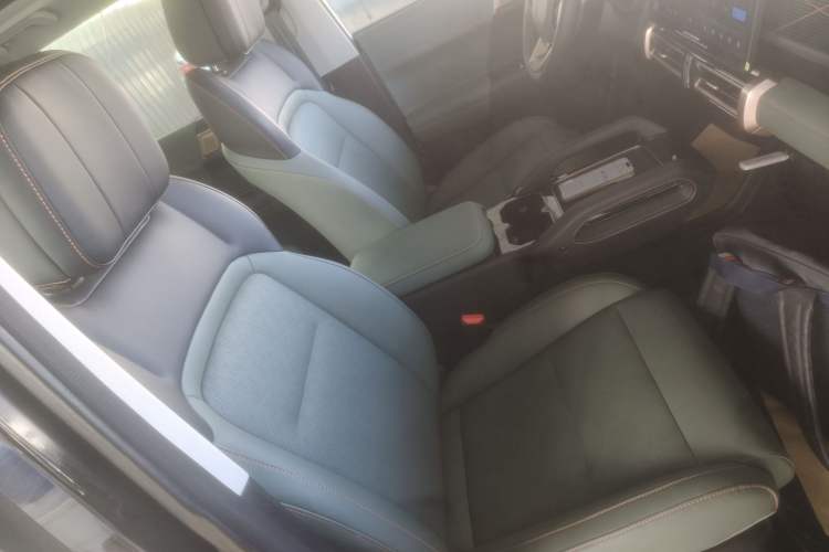 Used iCAR 03 2024 501km Range Two-Wheel Drive Long-Range Smart Trend Edition