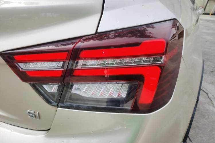 Used Geely Auto Vision S1 2018 1.4T CVT Fengchi Model