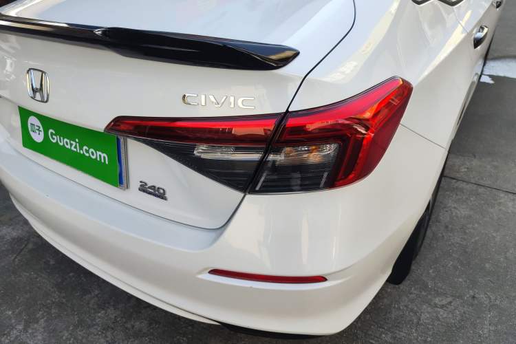 Used Honda Civic 2023 240TURBO CVT Dynamic Edition
