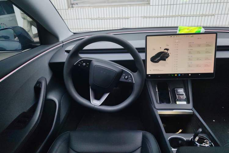Used Tesla Model 3 2023 Rear-Wheel-Drive Version Steering Wheel