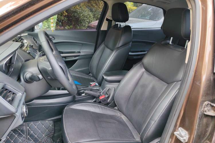 Used Ford Escort 2015 1.5L Manual Fashion Edition