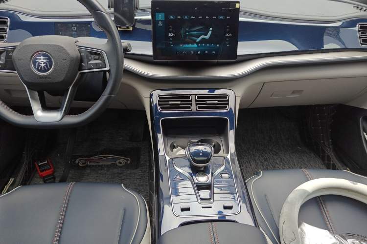 Used BYD Qin PLUS 2021 DM-i 55KM Flagship Model
