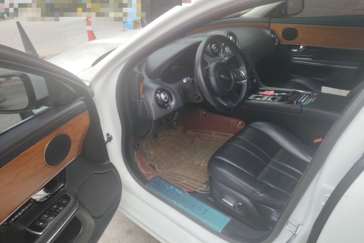 Used Jaguar XJ 2013 XJL 2.0T Elegance Business Edition
