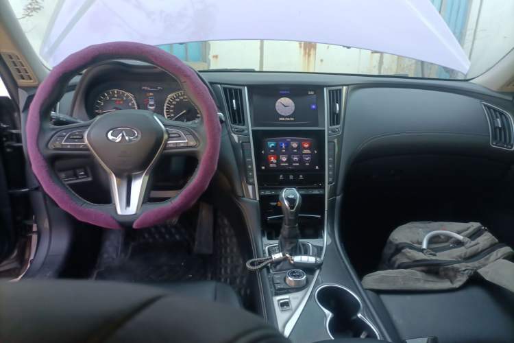 Used Infiniti Q50L 2018 2.0T Comfort Edition China VI Standard