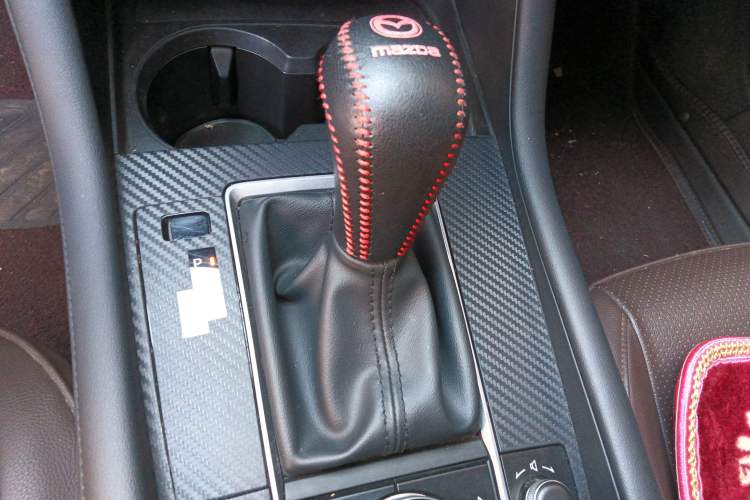 Used Mazda 3 Axela 2022 2.0L Automatic Zhiqing Edition Gear Lever