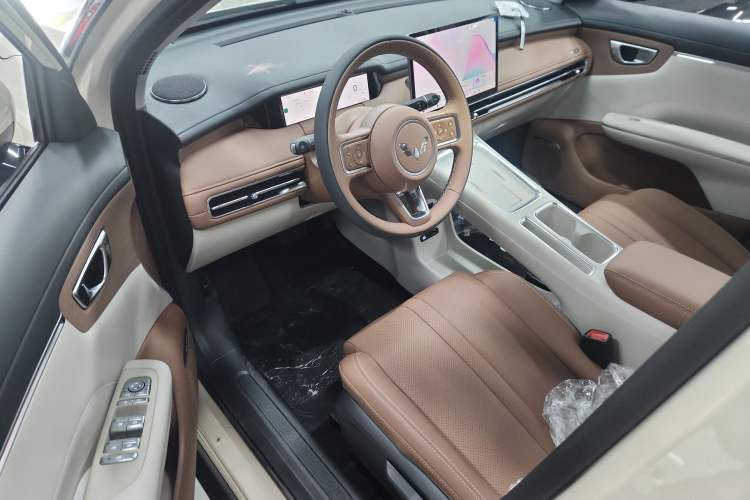 Used Wuling Bingo S 2025 Model 325km Deluxe Edition