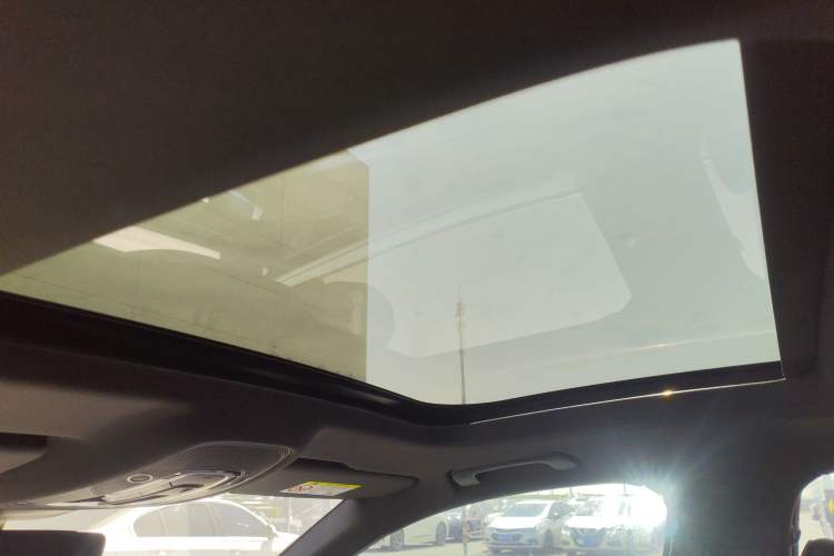 Used Audi A6L 2024 40 TFSI Luxury Dynamic Edition Headliner