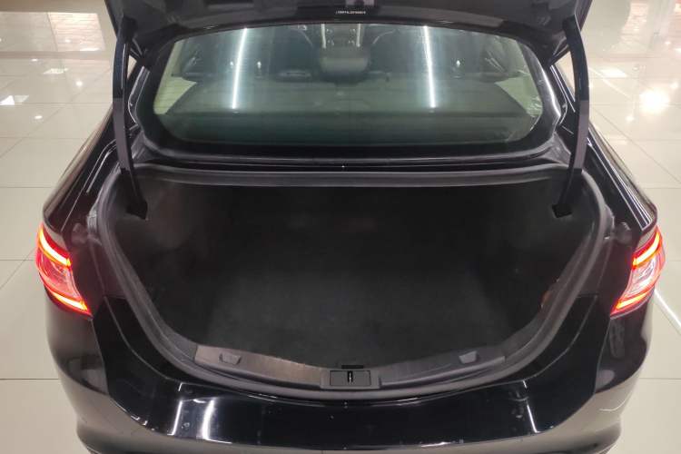 Used Ford Mondeo 2013 1.5L GTDi180 Fashion Edition Trunk