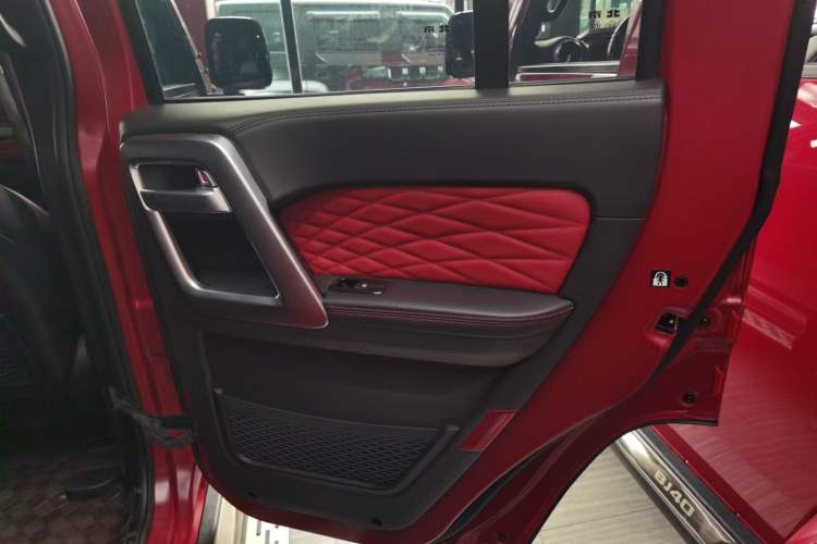 Used BAIC Off-Road BJ40 2023 2.0D Automatic Four-Wheel Drive Blade Hero Edition Adventurer Type (with Front and Rear Electronic Locks)