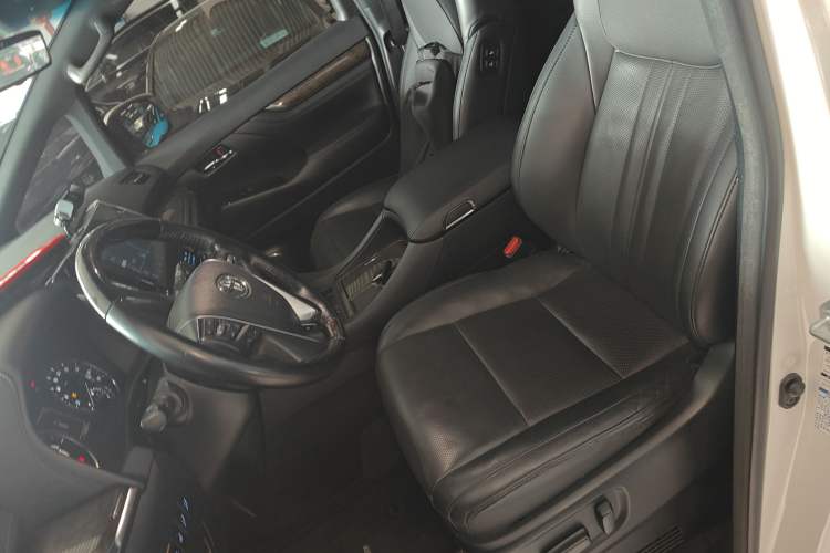 Used Toyota Alphard 2021 Dual-Engine 2.5L Prestige Edition
