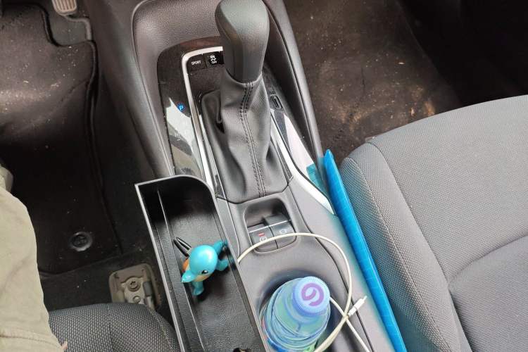 Used Toyota Levin 2021 185T CVT Luxury Edition Gear Lever