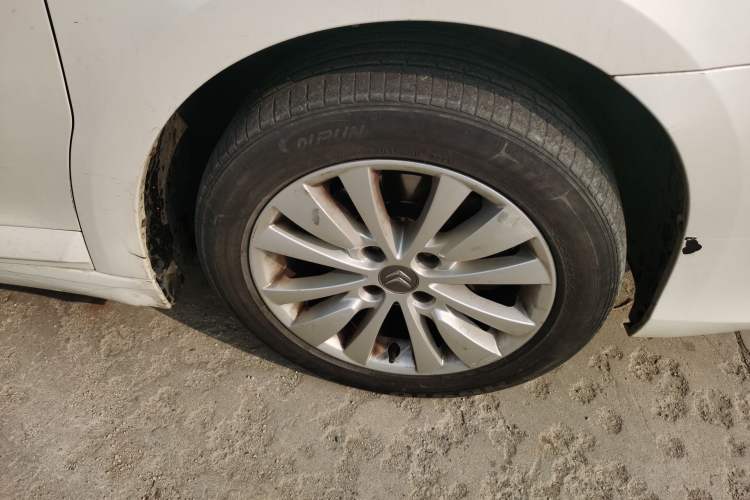 Used Citroen C-Quatre 2013 Sedan 1.6L Manual - Prestige Model Right Front Wheel Hub