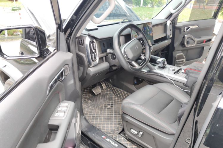 Used JETOUR Shanhai Traveler C-DM 2024 C-DM 129KM Wilderness Edition
