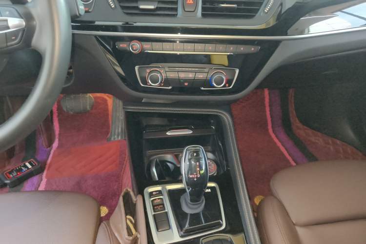 Used BMW 1 Series 2020 125i Leading Model M Sport Package Gear Lever