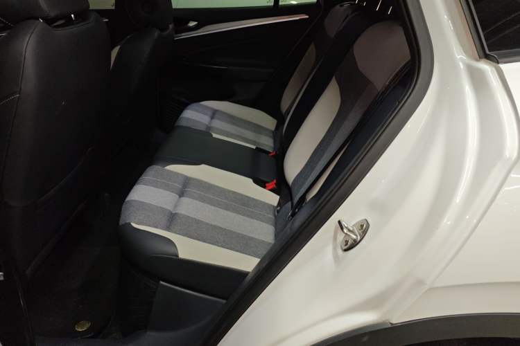 Used Volkswagen ID.4 CROZZ 2022 Standard Range PURE Edition