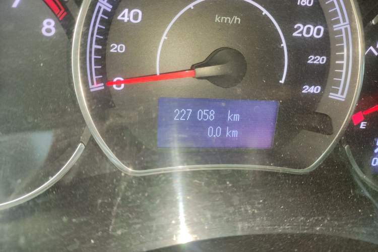 Used Renault Koleos 2013 2.5L Two-Wheel Drive Comfort Edition