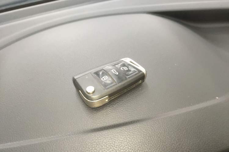 Used Volkswagen Tharu 2022 280TSI Two-Wheel Drive Comfort Edition