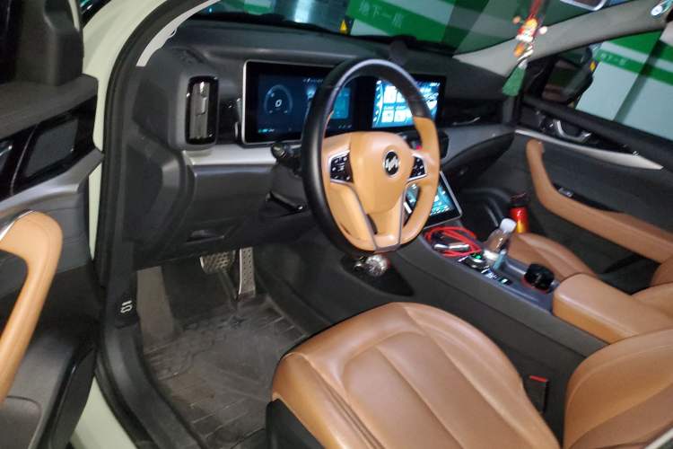 Used WM Motor W6 2021 520km PRO All-Round Edition
