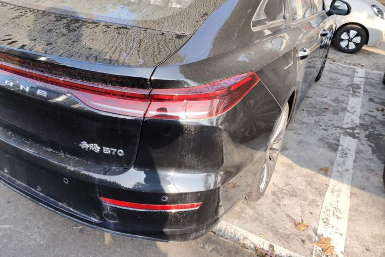 Used Bestune B70 2024 Dragon Edition 1.5T Leading Model Exterior 6