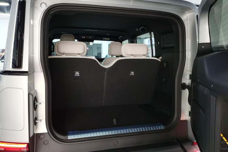 Used iCAR V23 2025 501 Four-Wheel Drive Advanced Version Trunk