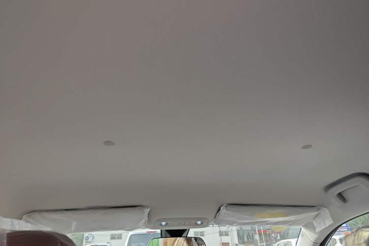 Used Wuling Bingo S 2025 Model 325km Deluxe Edition