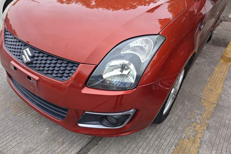 Used Suzuki Swift 2014 1.5L Automatic Fashion Edition
