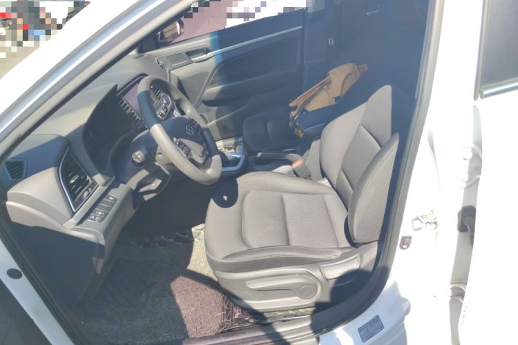 Used Hyundai Elantra (6th Generation / Lingdong) 2016 1.6L Automatic ZhiXuan – Elite Version
