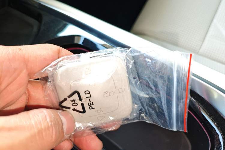 Used Zeekr 009 2024 7-Seater Walk-Through Version Four-Wheel Drive 108 kWh Vehicle Key