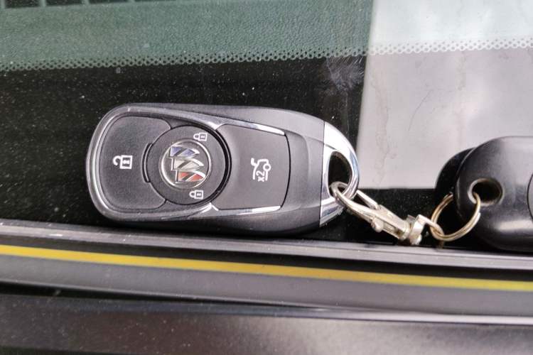 Used Buick Verano 2023 Pro GS Hunter Wind Edition
