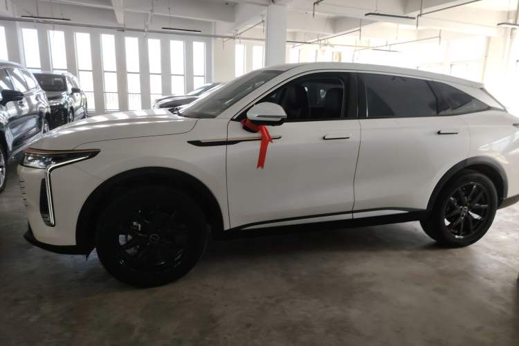 Used EXEED Stellar 2023 400T Two-Wheel Drive Comfort Edition