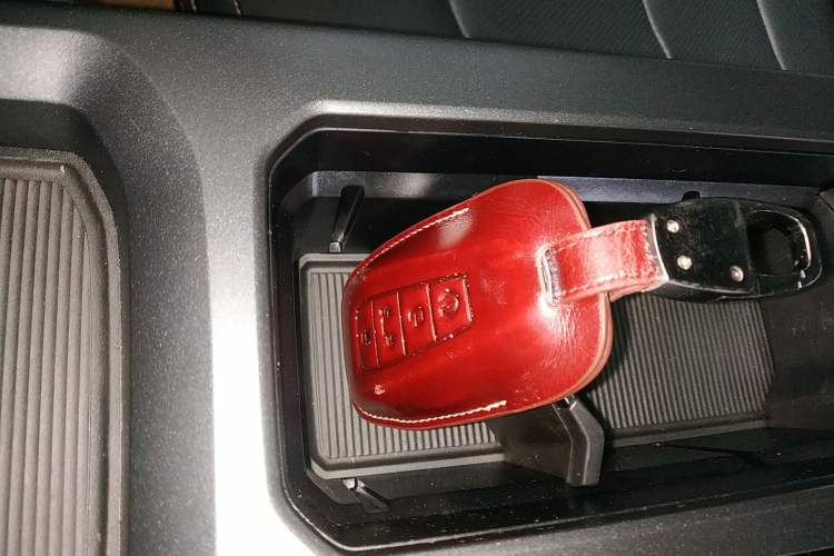 Used Geely Auto Haoyue L 2024 2.0T DCT Prestige Version